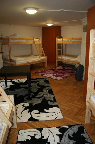 Walking Bed Budapest Downtown Hostel Exterior photo