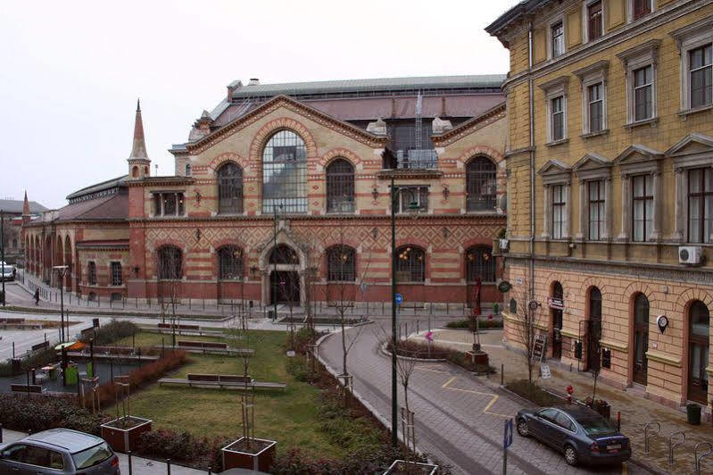 Walking Bed Budapest Downtown Hostel Exterior photo